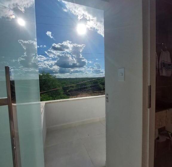 اتاق استاندارد سه تخته با بالکن, Pousada Luz Do Sol
