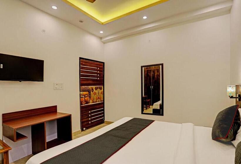 اتاق لوکس, Cozy Cave Luxury