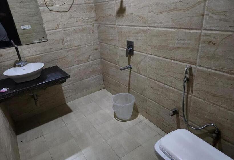 اتاق لوکس, Cozy Cave Luxury