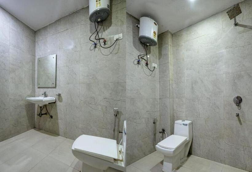 اتاق خانوادگی, Cozy Cave Luxury