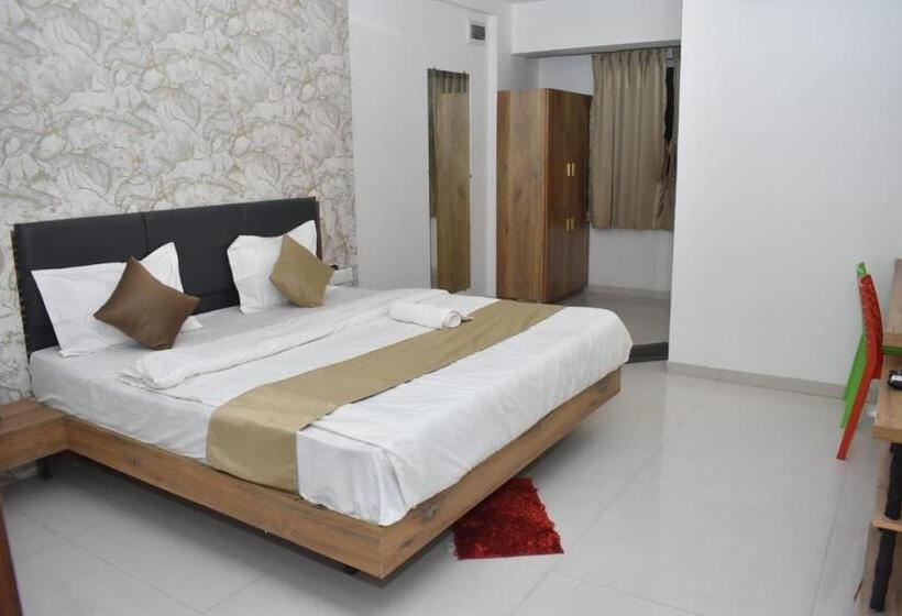 اتاق سوپریور, Karan International ,aurangabad