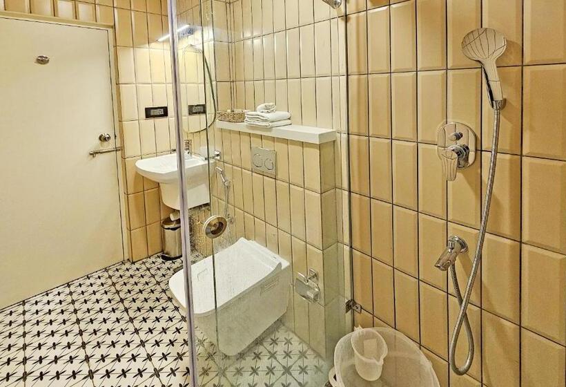 اتاق سوپریور, Sea Gadabout   Seaside Stays