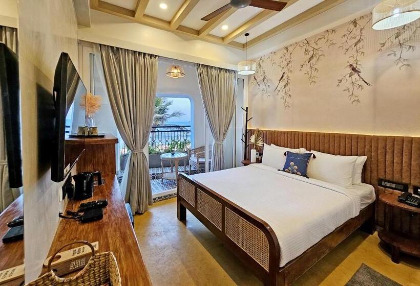 اتاق سوپریور, Sea Gadabout   Seaside Stays