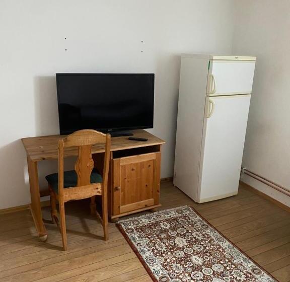 اتاق استاندارد با سرویس بهداشتی مشترک, Herregårdshuset As