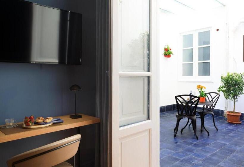آپارتمان 1 خوابه با تراس, Belmonte Luxury Rooms   Lr Collection