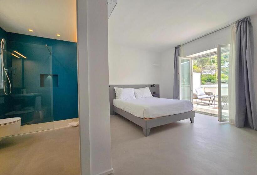 اتاق سوپریور, A&a Rooms