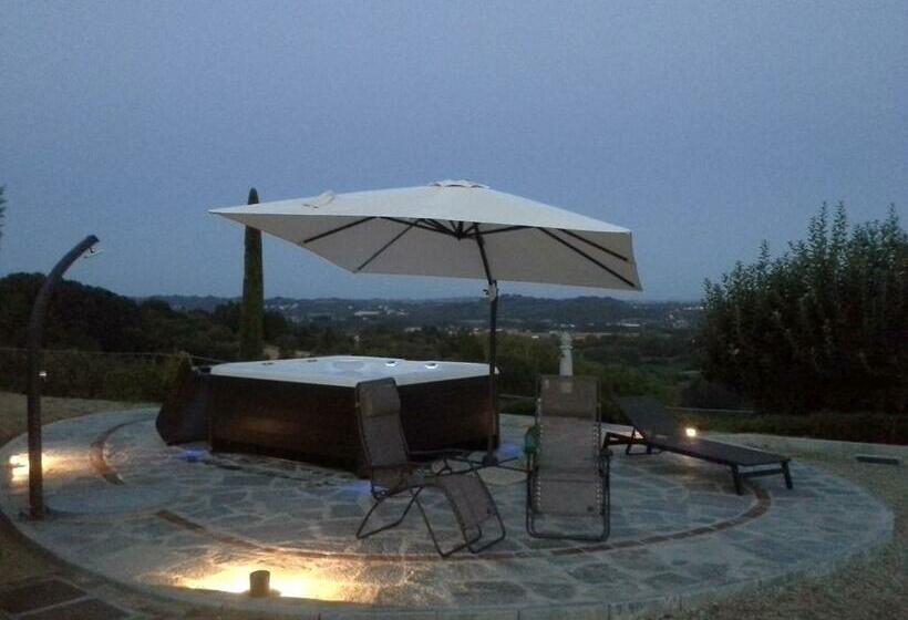 اتاق استاندارد چهارنفره با چشم‌انداز باغ, B&b Cascina Bellavista