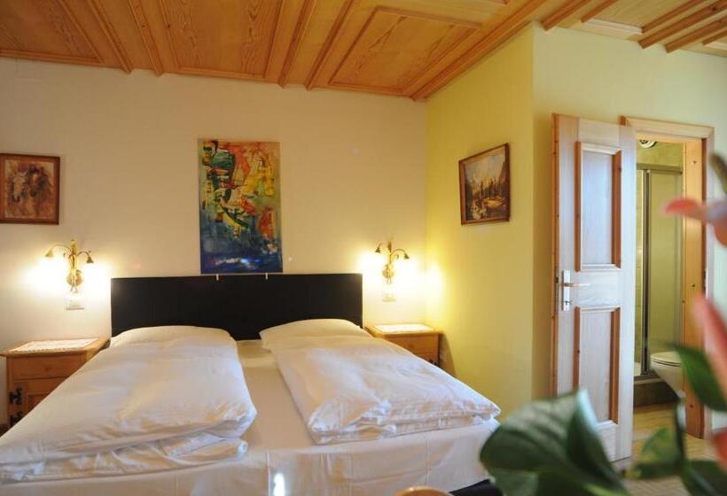 اتاق استاندارد با بالکن, B&b Hotel Heidi