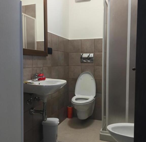 اتاق اکونومی, B&b Villa Grassi