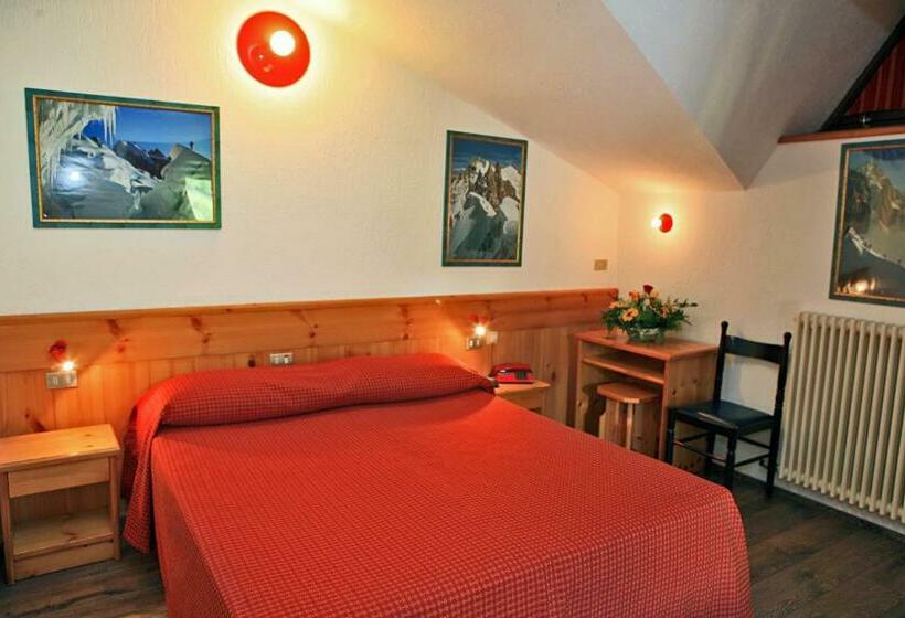 اتاق استاندارد یک نفره, Albergo Le Marmotte