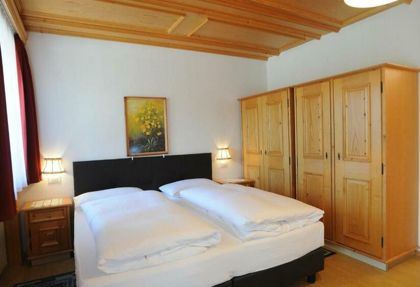 اتاق استاندارد با بالکن, B&b Hotel Heidi