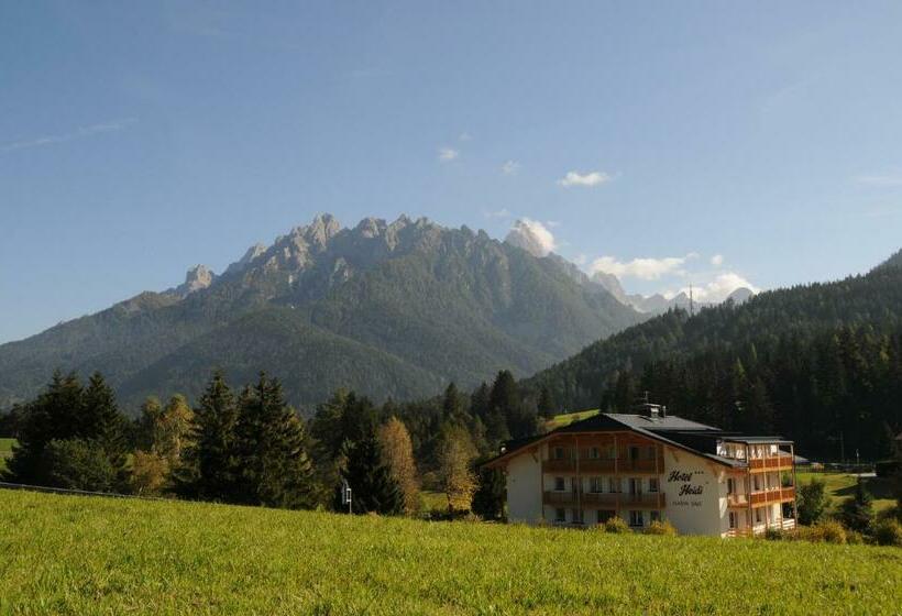 اتاق استاندارد با بالکن, B&b Hotel Heidi