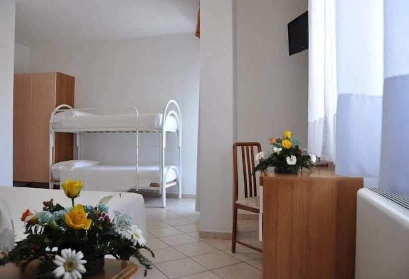 اتاق استاندارد چهار تخته, Caraibi