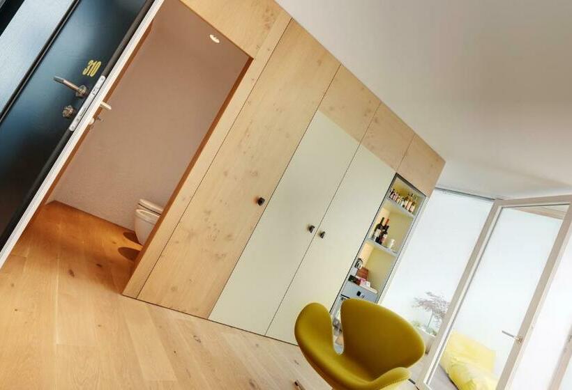 سوئیت جونیور با تراس, Soley Suites   Adults Only