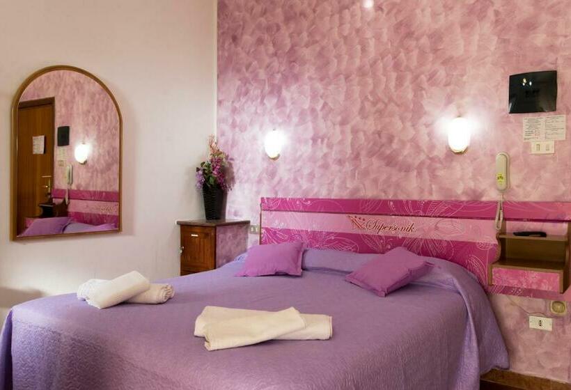اتاق استاندارد, Ristorante Supersonik