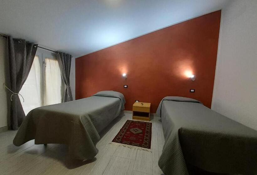 اتاق استاندارد, Ristorante Supersonik
