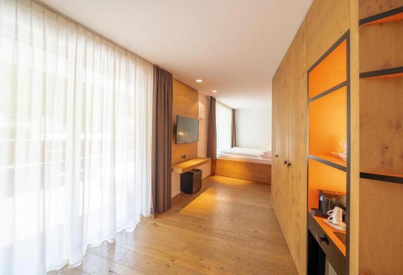 سوئیت جونیور با استخر, Soley Suites   Adults Only