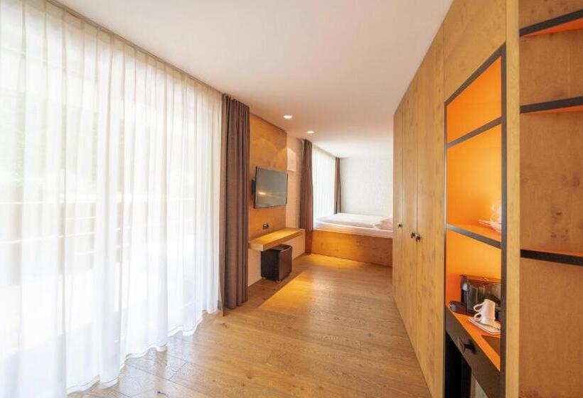 سوئیت جونیور با استخر, Soley Suites   Adults Only