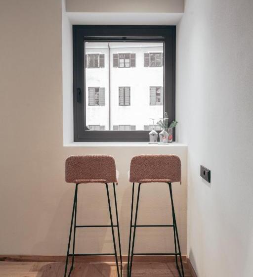 سوییت جونیور لوکس, Soley Suites   Adults Only