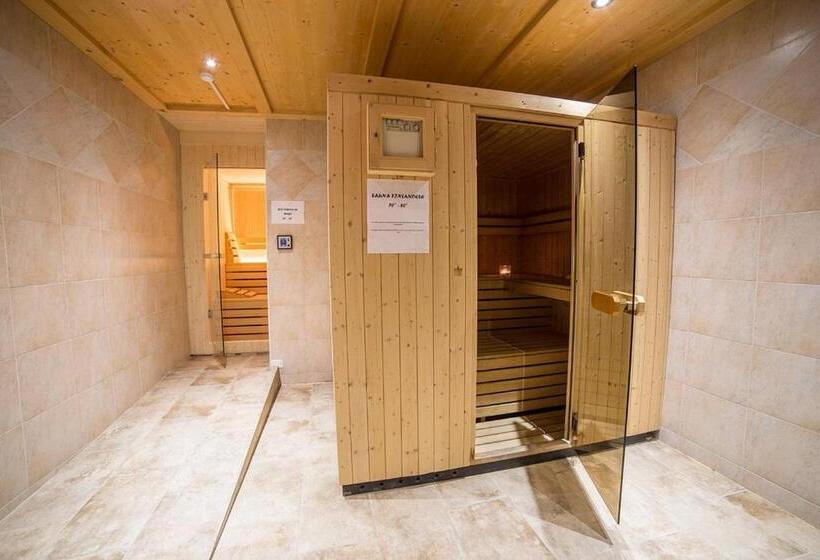 آپارتمان 1 خوابه با تراس, Residence Serrada