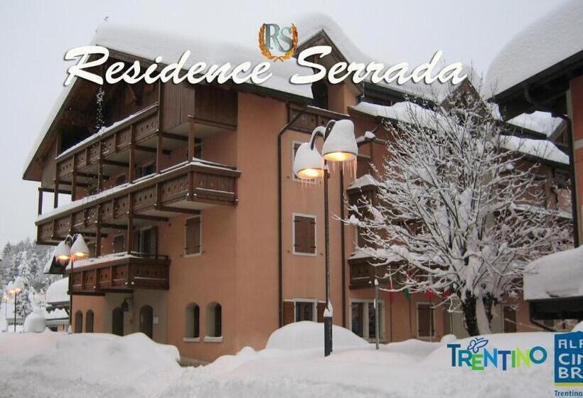 آپارتمان 1 خوابه با تراس, Residence Serrada