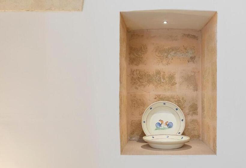 اتاق استاندارد با وان آب گرم, Masseria Delprete