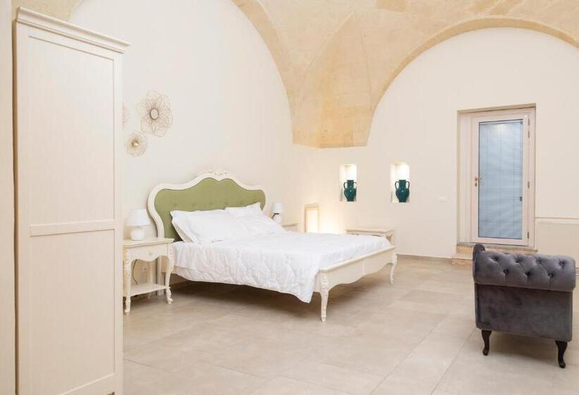 اتاق استاندارد با وان آب گرم, Masseria Delprete