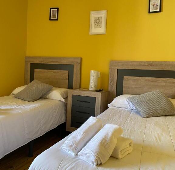 اتاق استاندارد, Restaurante Agapio De Tresniño