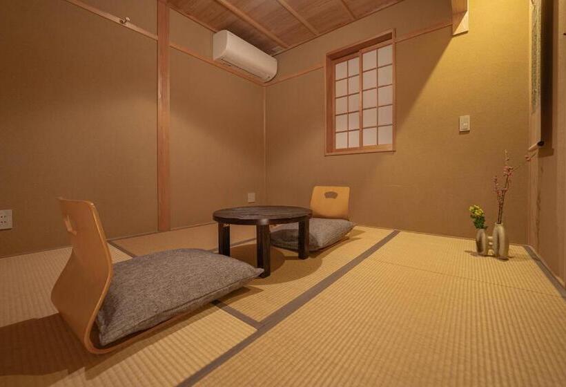 غرفة قياسية, Saju Kyoto 茶住 京都
