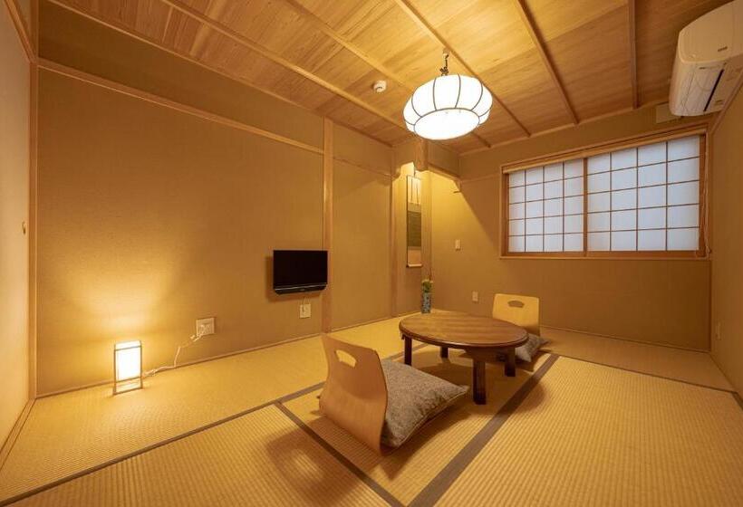 غرفة قياسية ثلاثية, Saju Kyoto 茶住 京都