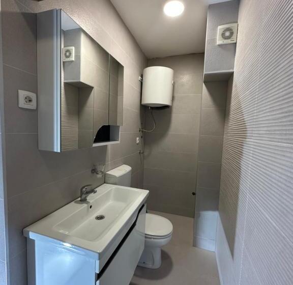 آپارتمان 1 خوابه, Apartmani Simona