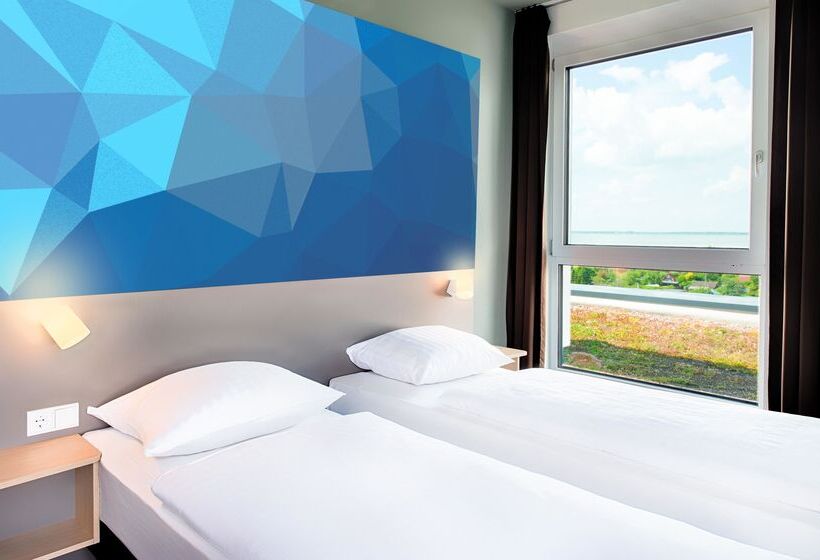 اتاق استاندارد, B&b Hotel Frankfurt Niederrad