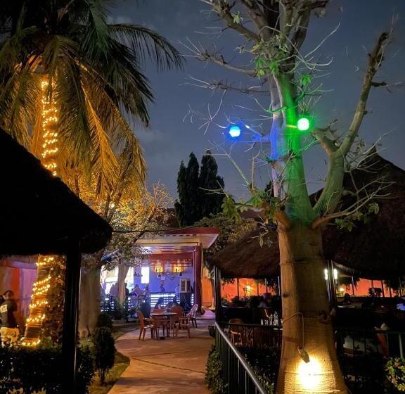 سوییت, Le Baobab
