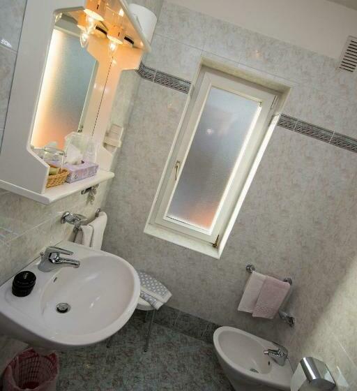 اتاق استاندارد یک نفره, Miravalle