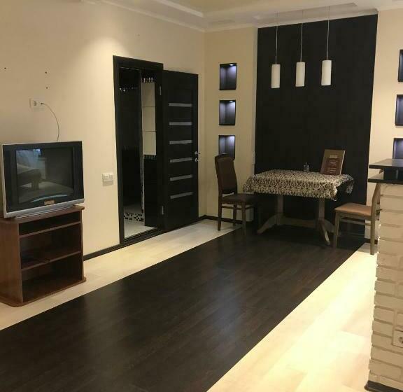 استودیوی استاندارد, Vvp Club