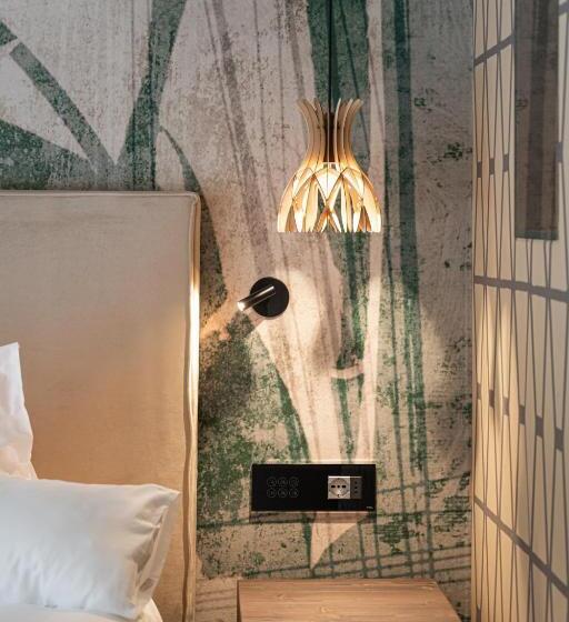 سوئیت با تخت بزرگ, Latemar   Hotel Suites Spa
