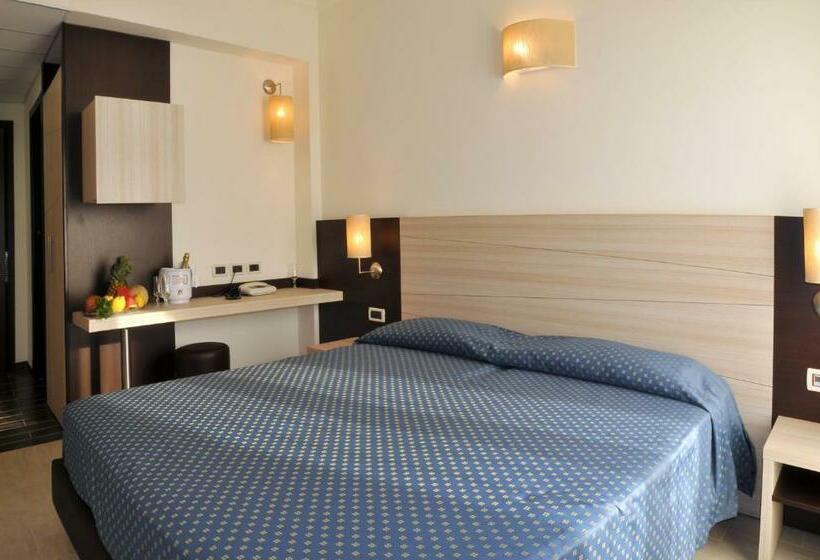 اتاق استاندارد با چشم‌انداز دریا, Morcavallo Hotel & Wellness