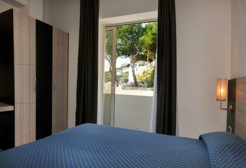 اتاق استاندارد یک نفره, Morcavallo Hotel & Wellness