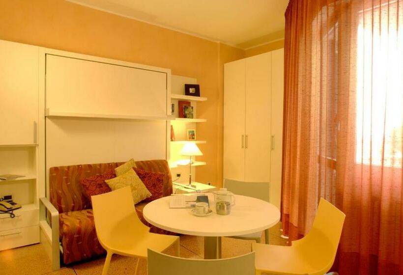 استودیوی استاندارد, Residence Oliveto