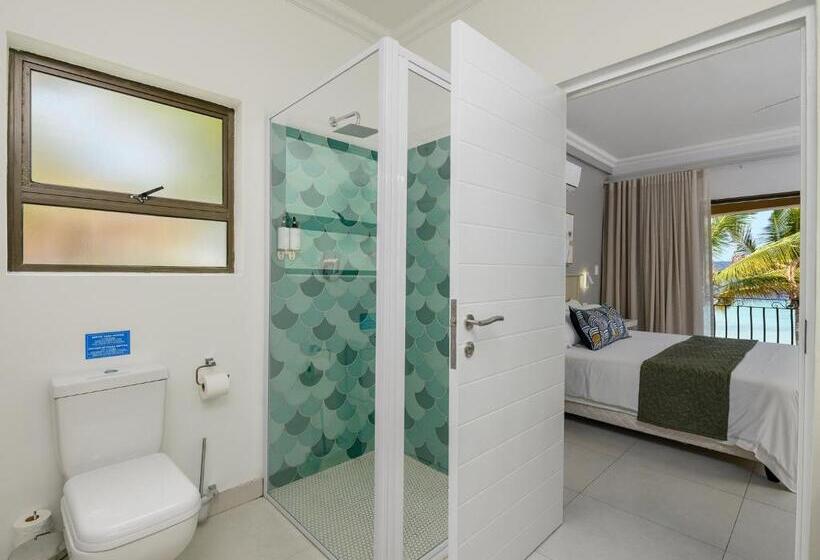 3 Bedroom Duplex Apartment, San Martinho Beach Club