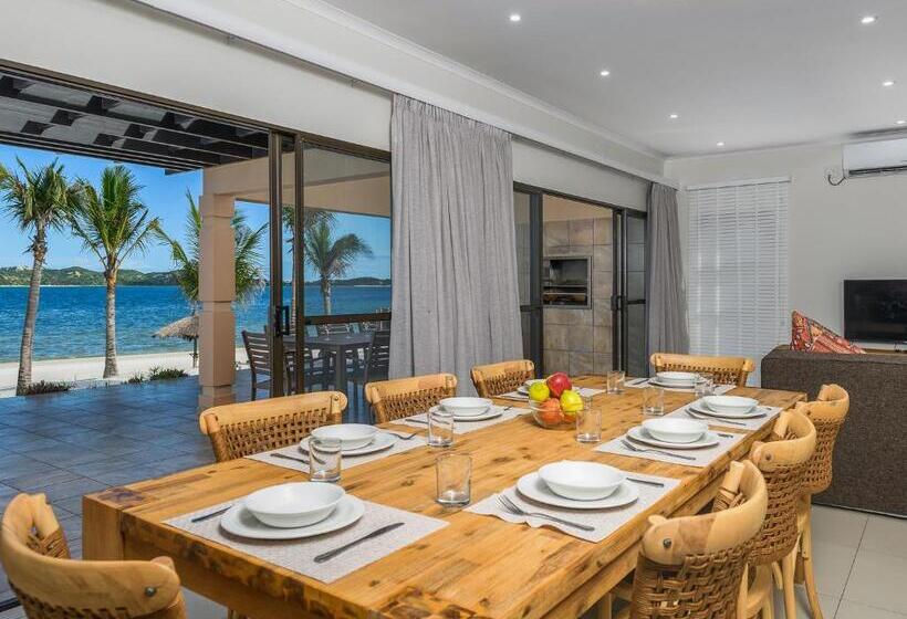 ویلای 4 خوابه, San Martinho Beach Club