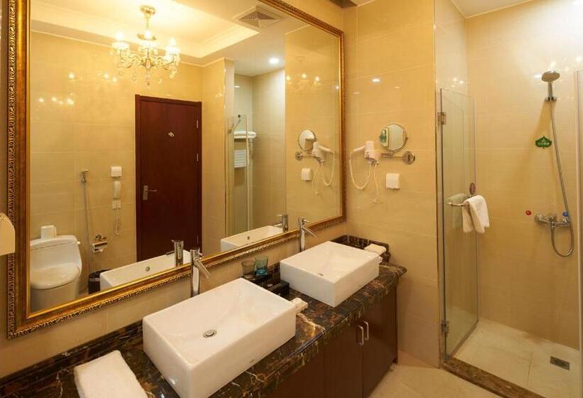 سوییت جونیور لوکس, Soluxe Hotel Niamey