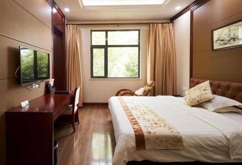 سوییت جونیور لوکس, Soluxe Hotel Niamey