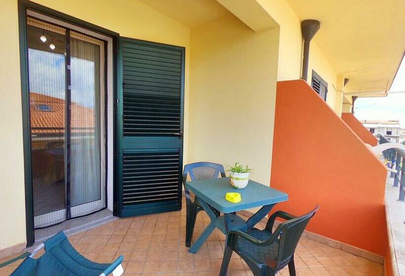 اتاق استاندارد با بالکن, Sweet Home B&b