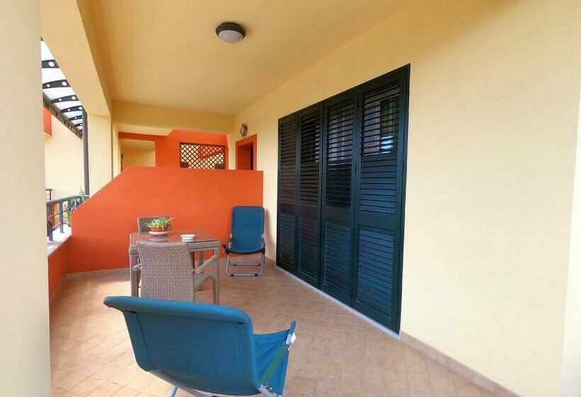 اتاق استاندارد با بالکن, Sweet Home B&b