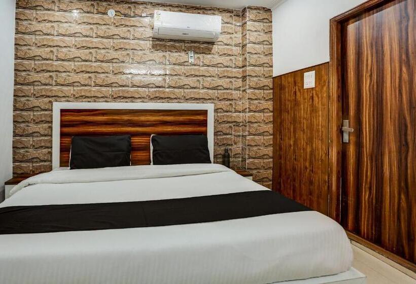 اتاق کلاسیک سه تخته, Super Collection O Hotel Walk Inn