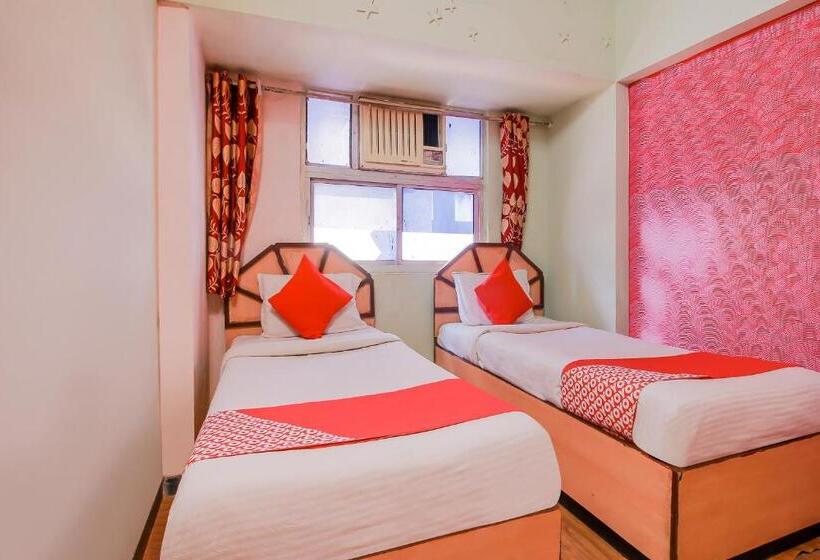 اتاق استاندارد, Oyo Hotel Indraprastha