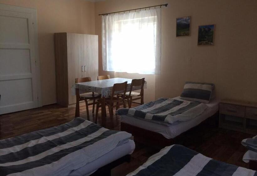 استودیوی استاندارد, Turistická Ubytovňa Shb ,štrbské Pleso   Vysoké Tatry