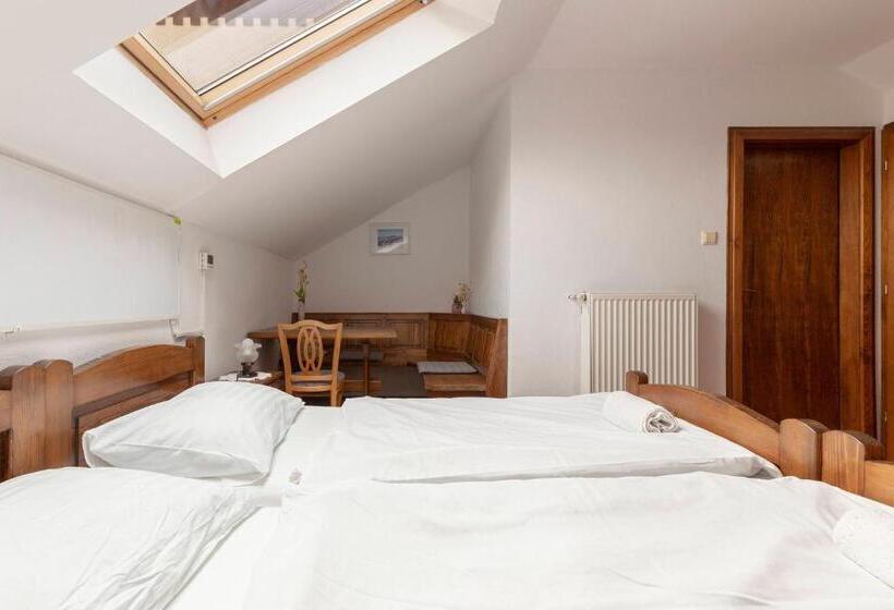 اتاق استاندارد, Bed And Breakfast Mili Vrh