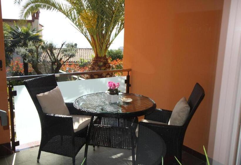 آپارتمان سوپریور 1 خوابه, Pension Silvia